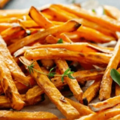 Terapia_a_la_llama_food_truck_comte_sweet_potato_fries_palma_central_tulum_mexico