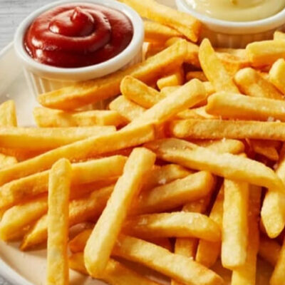 Terapia_a_la_llama_food_truck_potato_fries_palma_central_tulum_mexico
